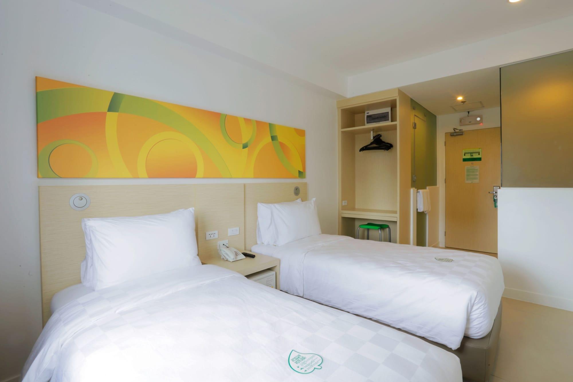 Go Hotels Timog Ciudad Quezon Exterior foto
