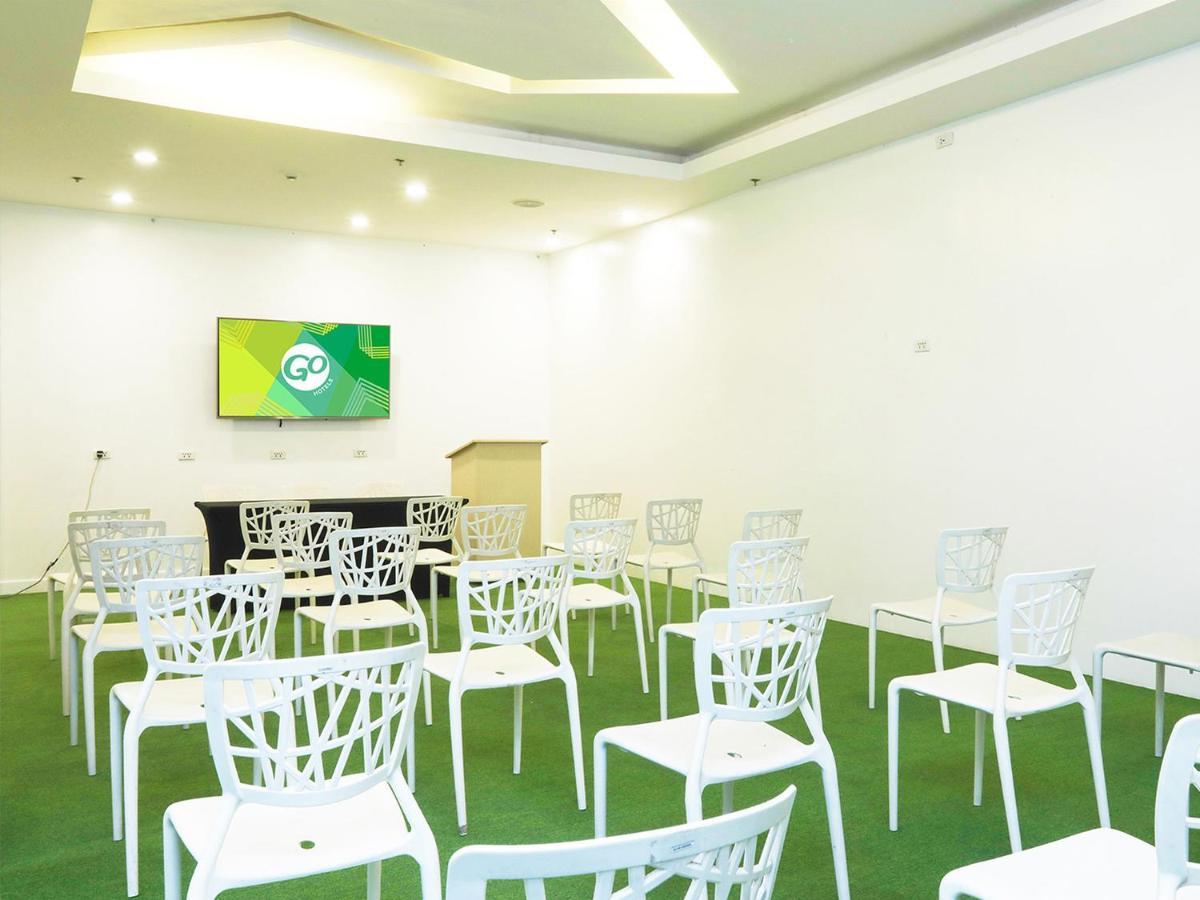 Go Hotels Timog Ciudad Quezon Exterior foto