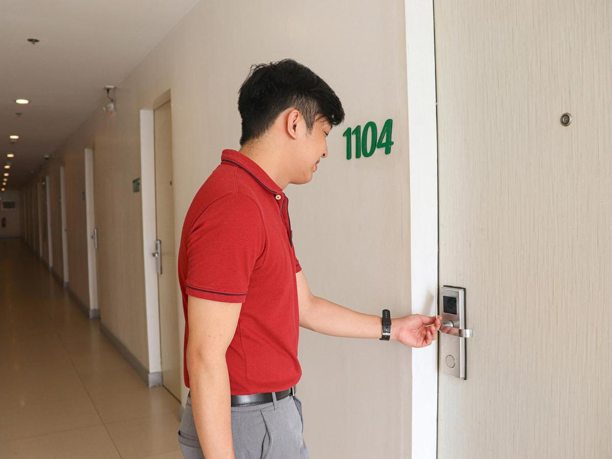 Go Hotels Timog Ciudad Quezon Exterior foto