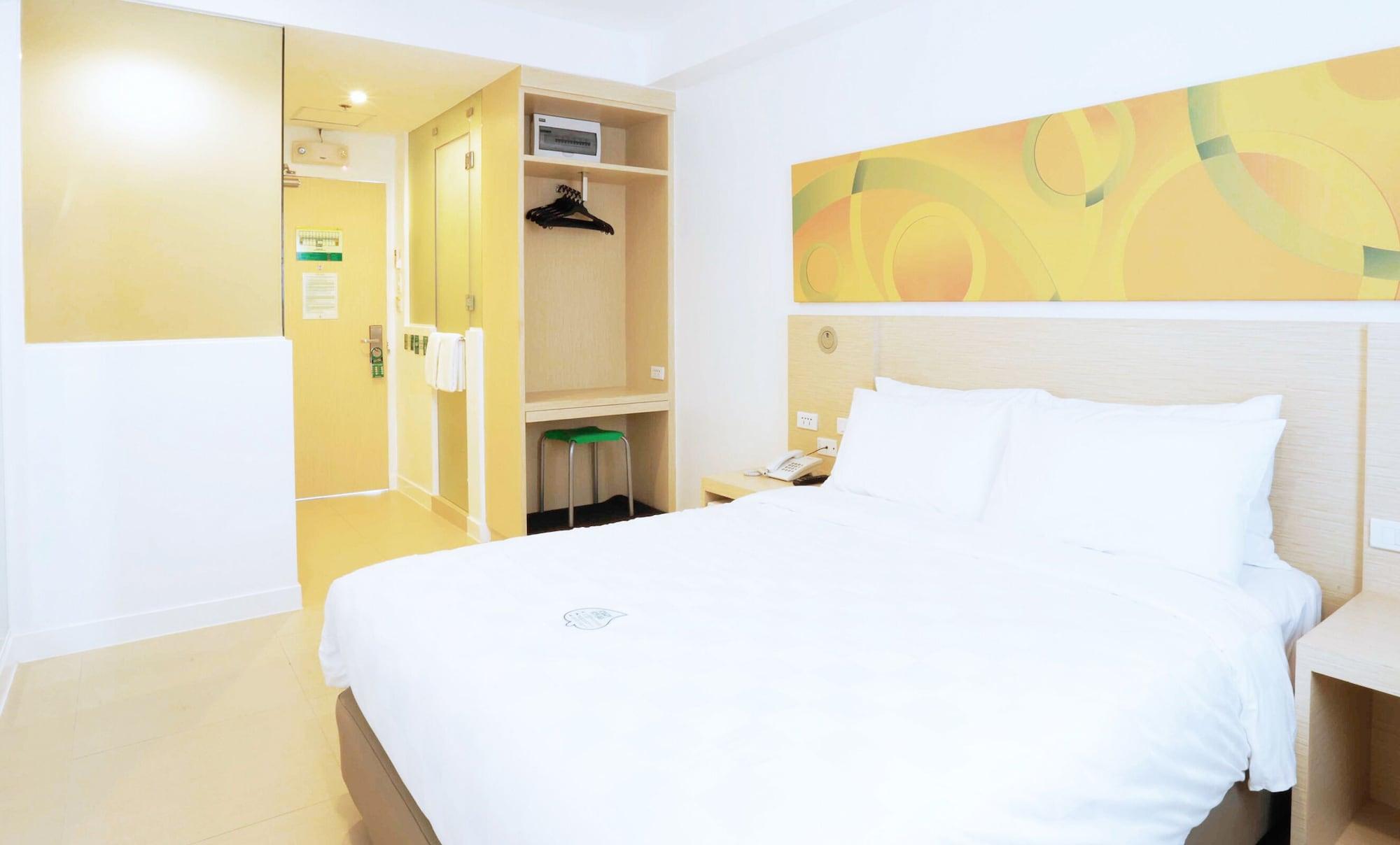 Go Hotels Timog Ciudad Quezon Exterior foto