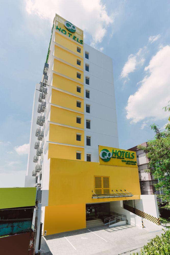 Go Hotels Timog Ciudad Quezon Exterior foto